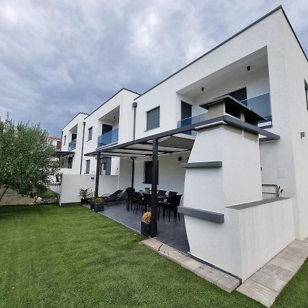 Holiday House Gavran 沃迪切 外观 照片