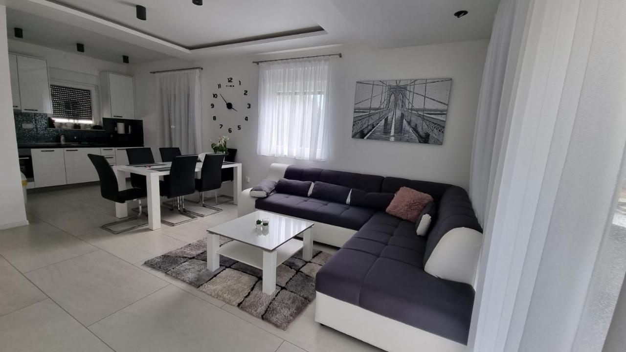 Holiday House Gavran 沃迪切 外观 照片