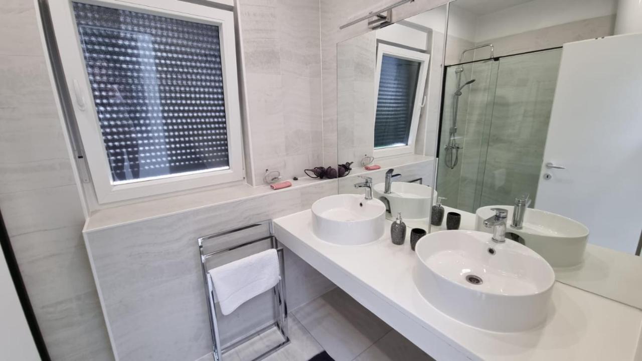 Holiday House Gavran 沃迪切 外观 照片